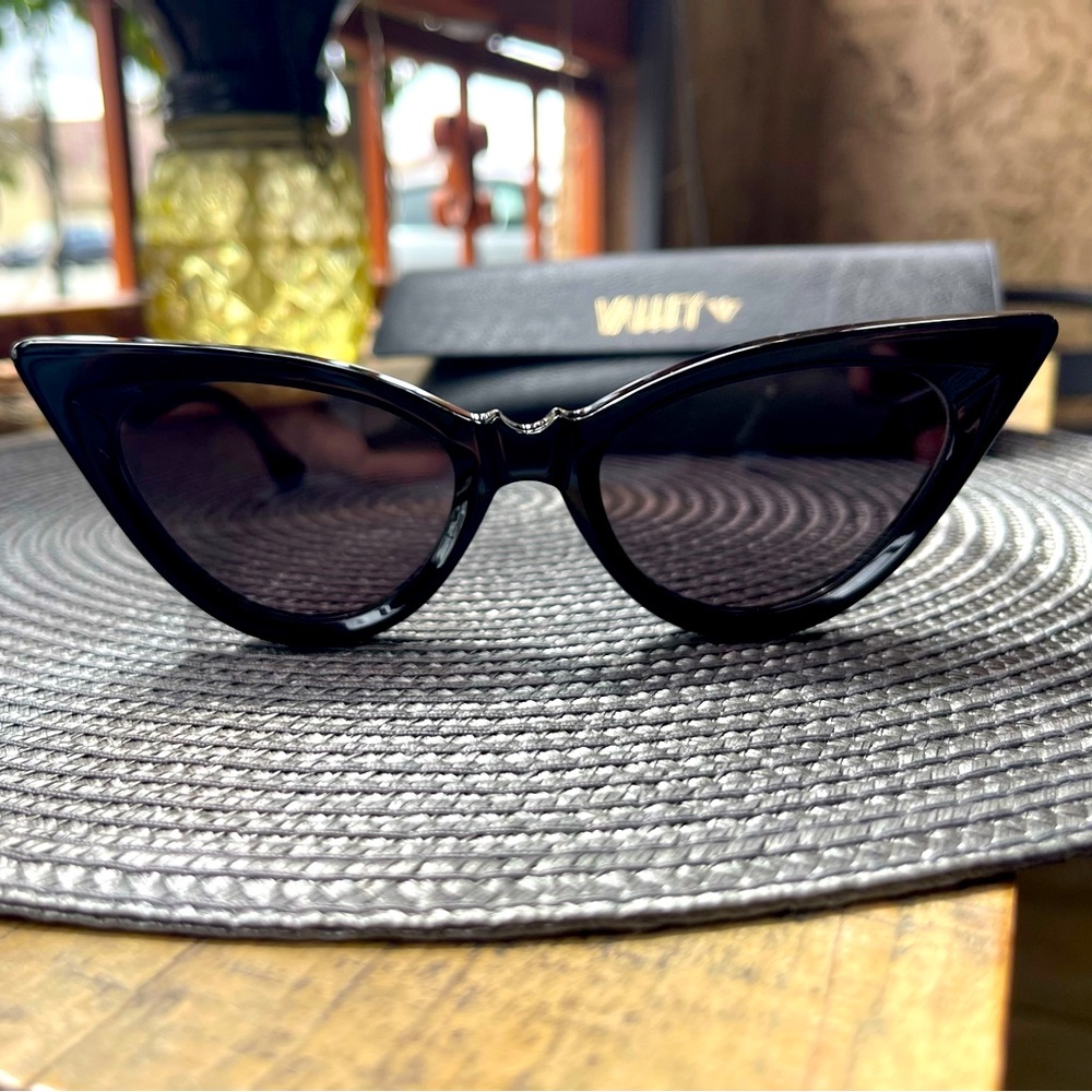 Valley Eyewear Raven Sunglasses